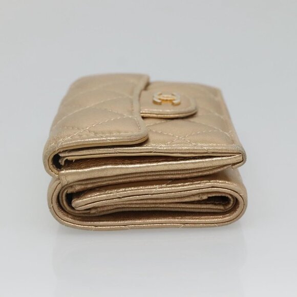 CHANEL Matelasse Compact Wallet Lamb Skin Gold CC Auth 136328 - Picture 5 of 16